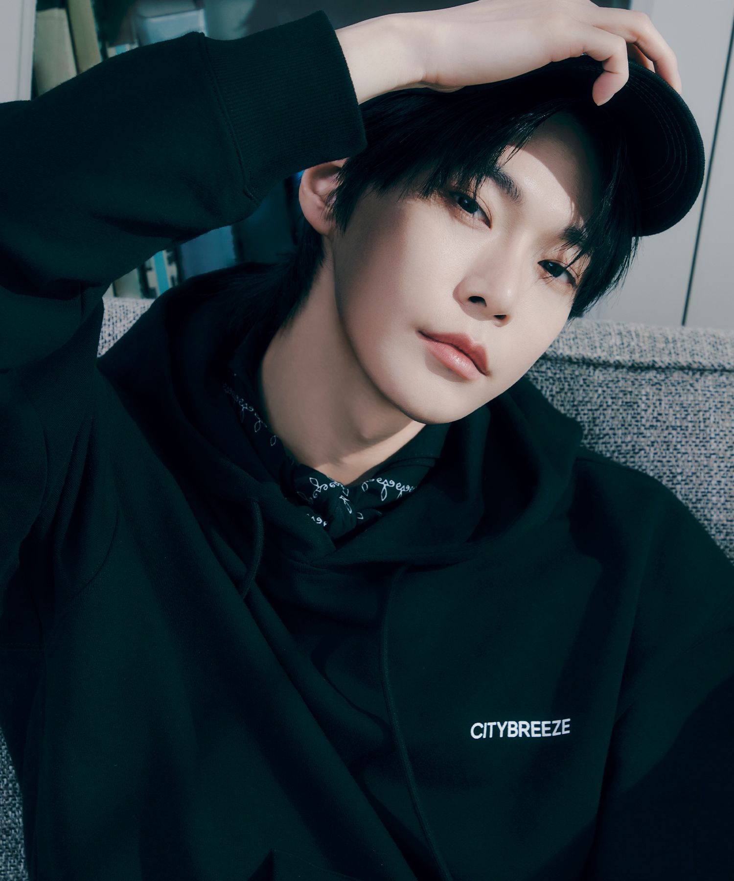 MUSINSA | CITYBREEZE City Night Scape Hoodie_BLACK