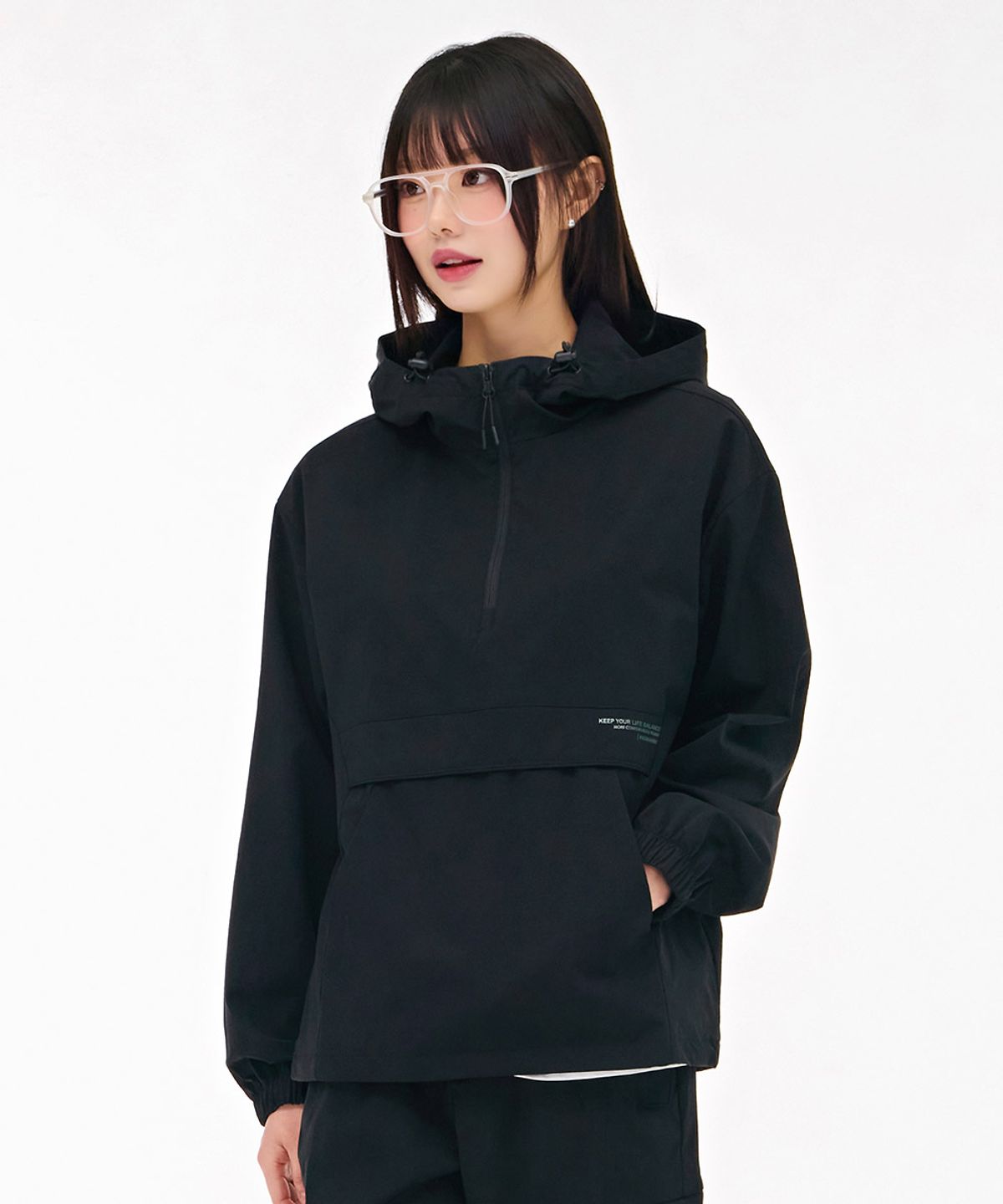 체이스컬트(CHASECULT) 공용 스트레치 후드 아노락 티셔츠-블랙