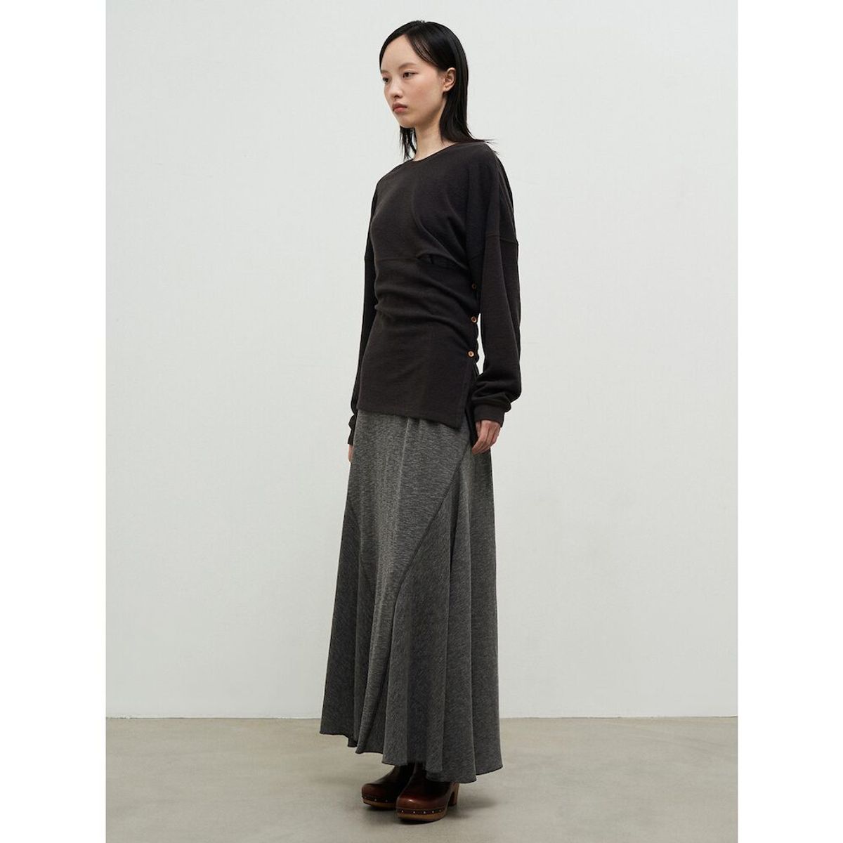 앙개(ANGGAE) Side Button Long TShirts  Brown