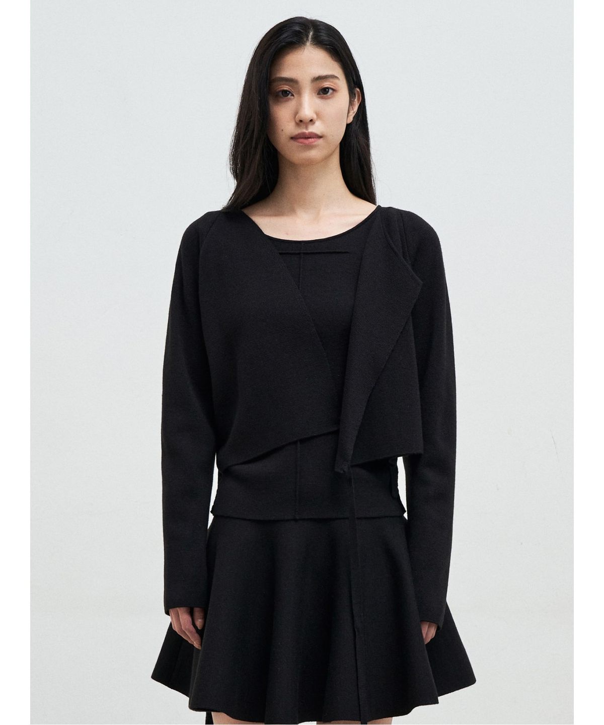 앙개(ANGGAE) Ballet Trainer Wrap Cardigan  Black