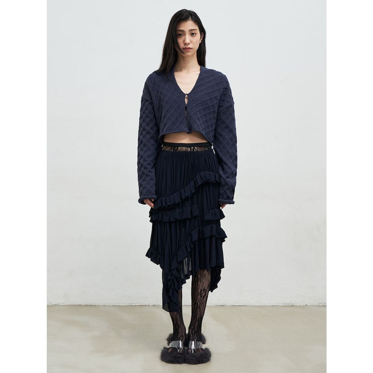 앙개(ANGGAE) Cable Cropped Bolero Cardigan  Navy