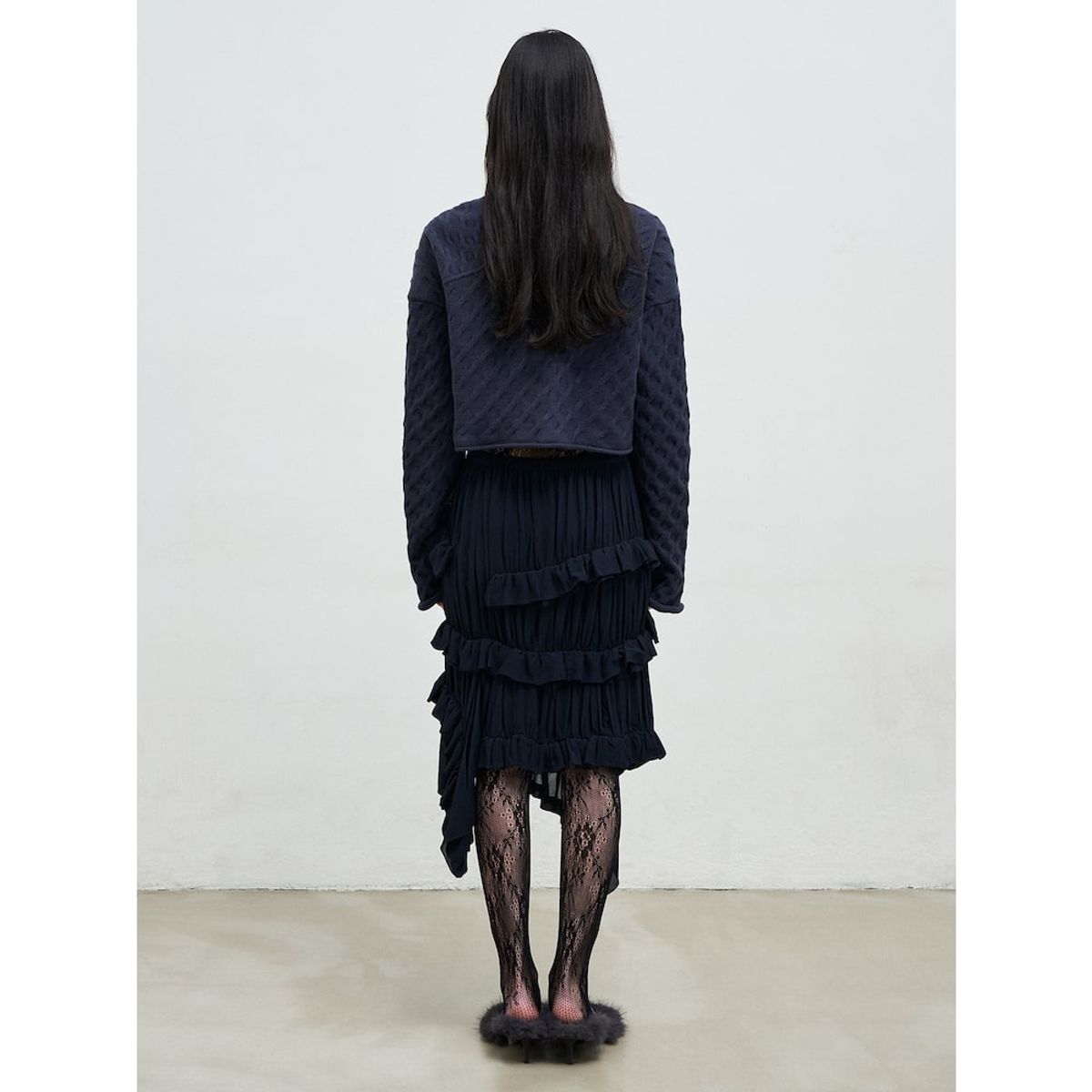 앙개(ANGGAE) Cable Cropped Bolero Cardigan  Navy