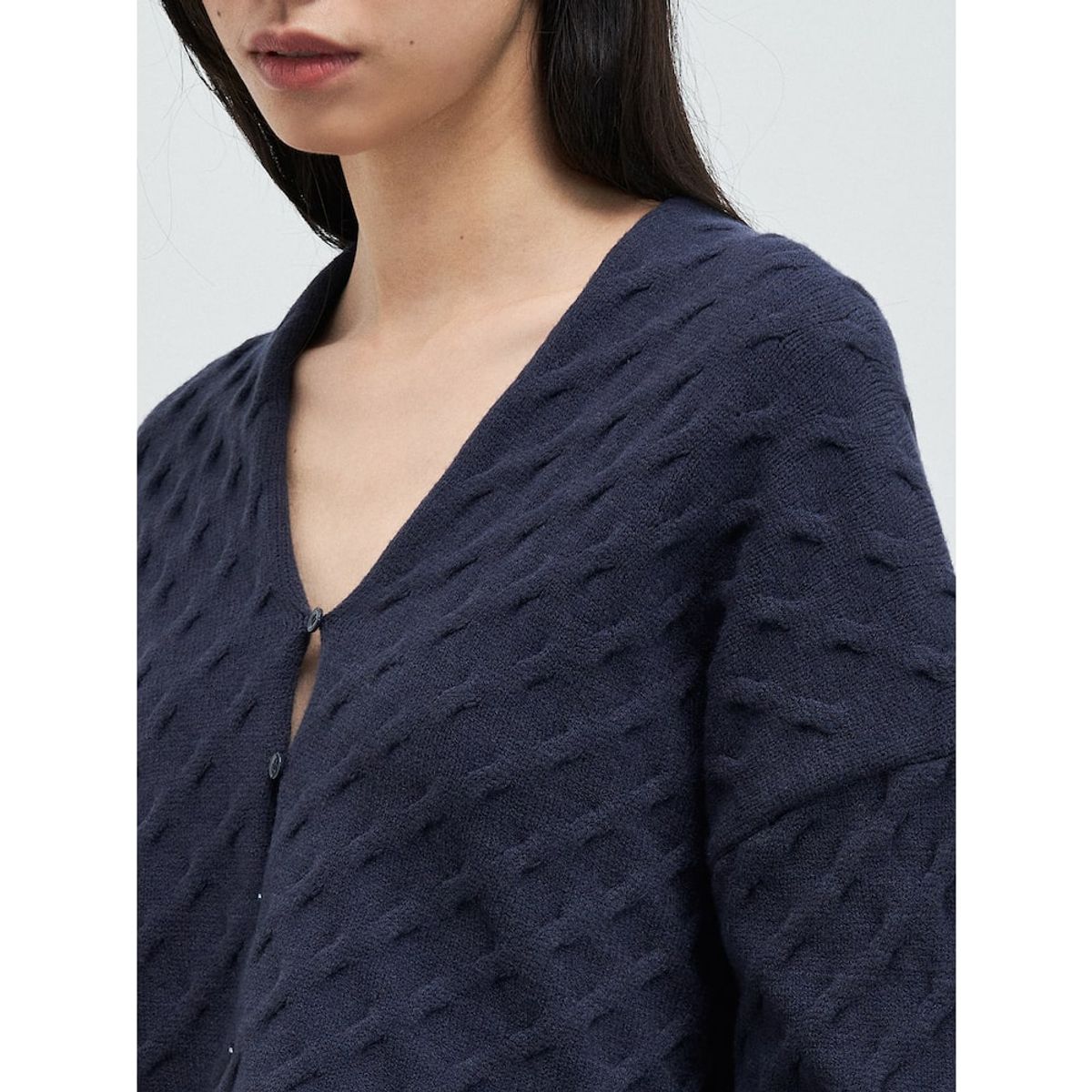 앙개(ANGGAE) Cable Cropped Bolero Cardigan  Navy