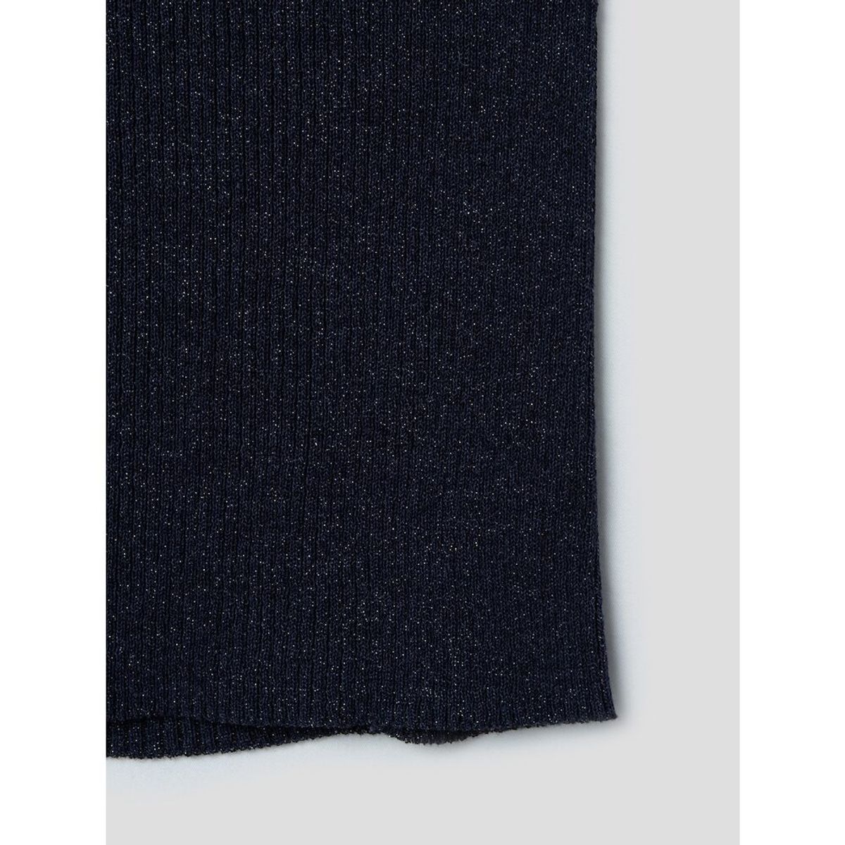 앙개(ANGGAE) TwoTone Backless Pullover  Navy