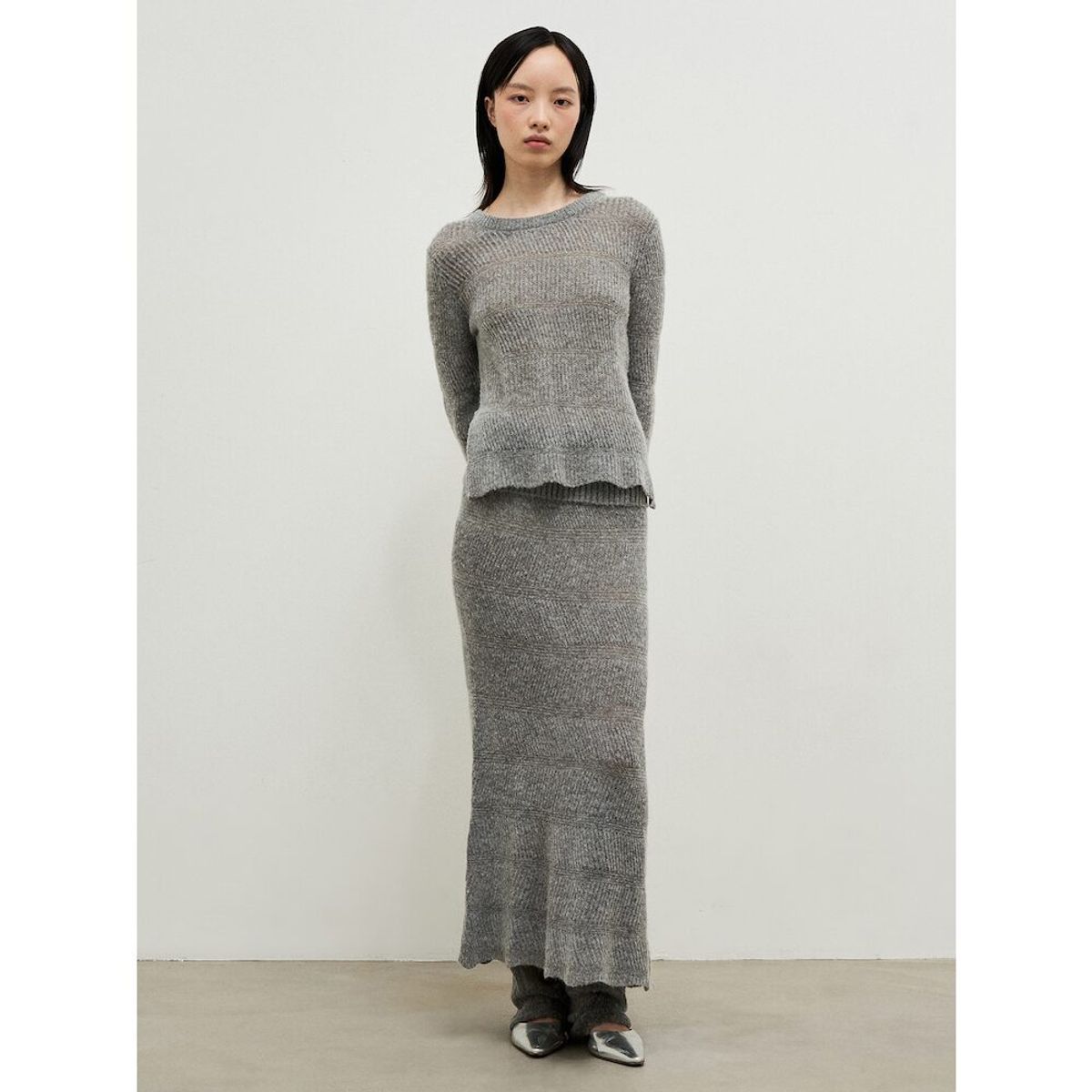 앙개(ANGGAE) Alpaca Blend Round Pullover  Grey