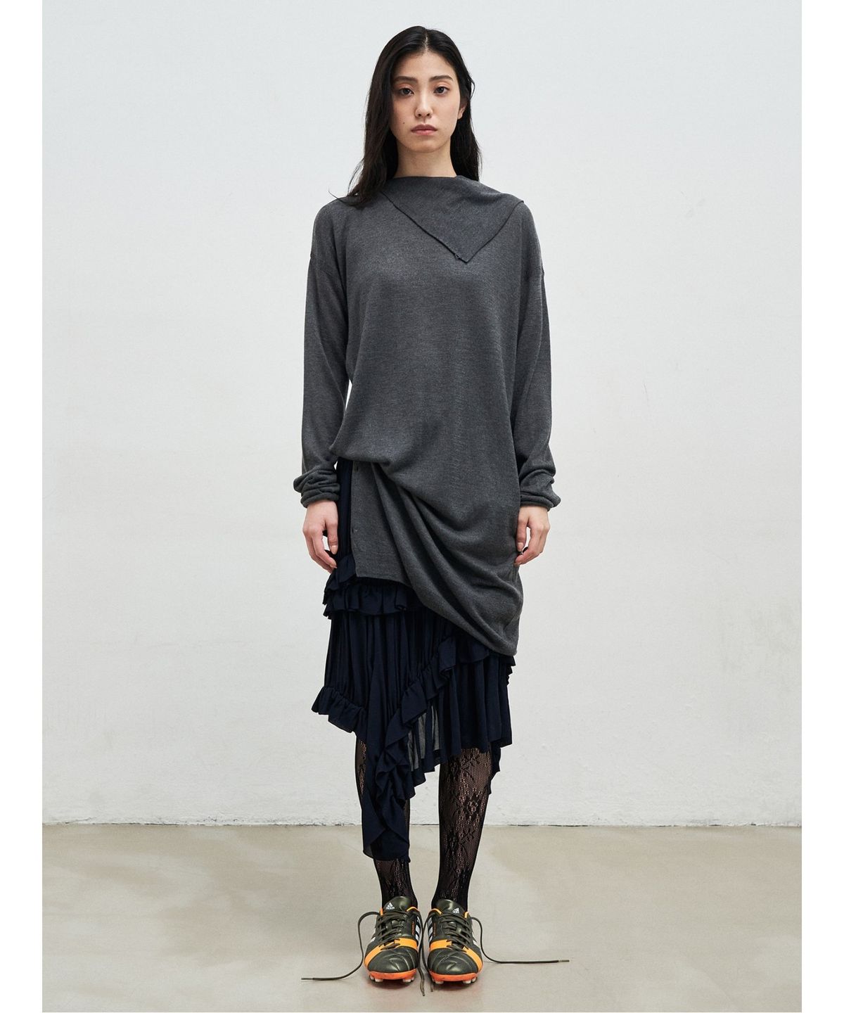 앙개(ANGGAE) Button Fluid Pullover  Ash