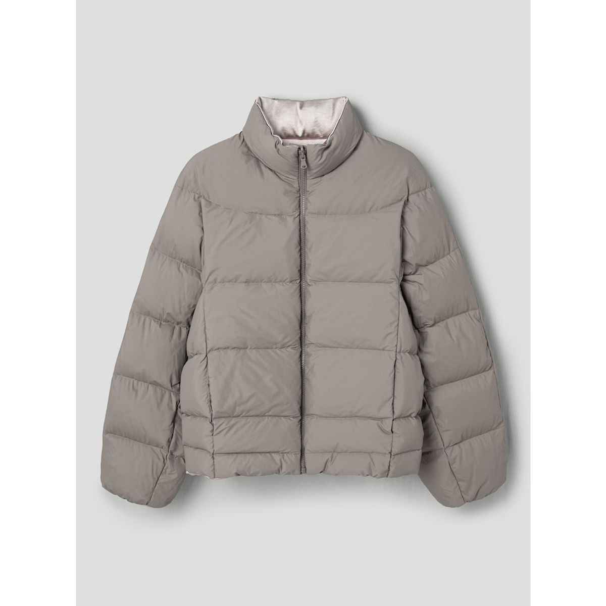 앙개(ANGGAE) Satin Reversible Duck Down Outer  Beige