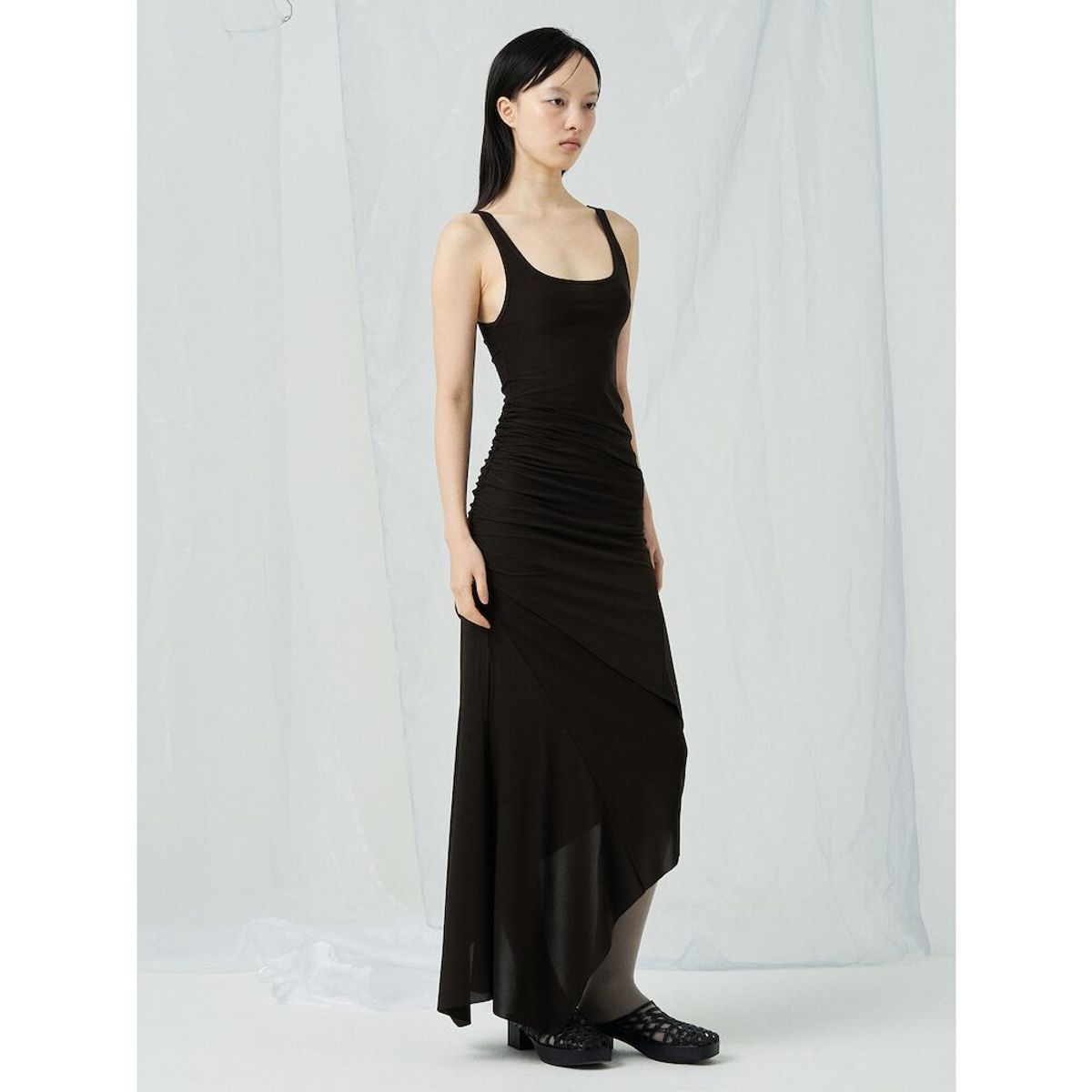 앙개(ANGGAE) Light Jersey Unbalanced Long Skirt  Brown