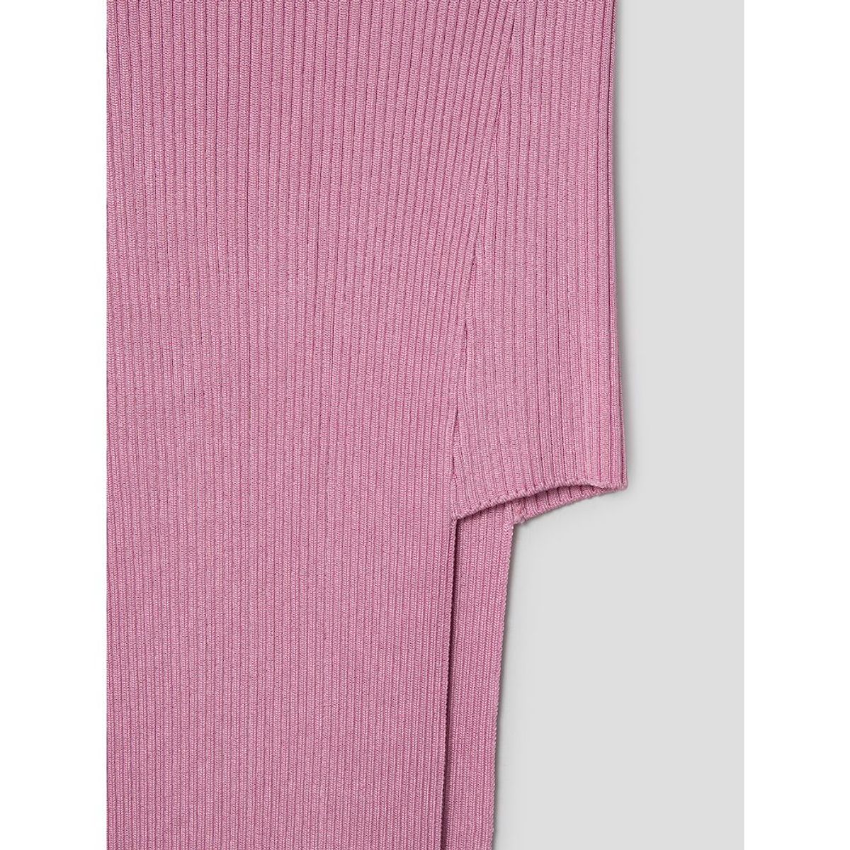 앙개(ANGGAE) Rose Knit Side Slit Long Skirt  Pink