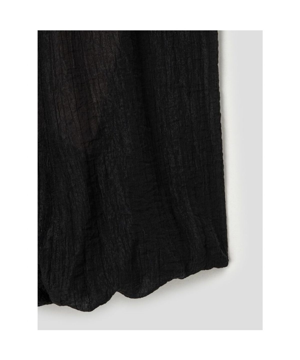 앙개(ANGGAE) Black Sheer Midi Skirt   Black