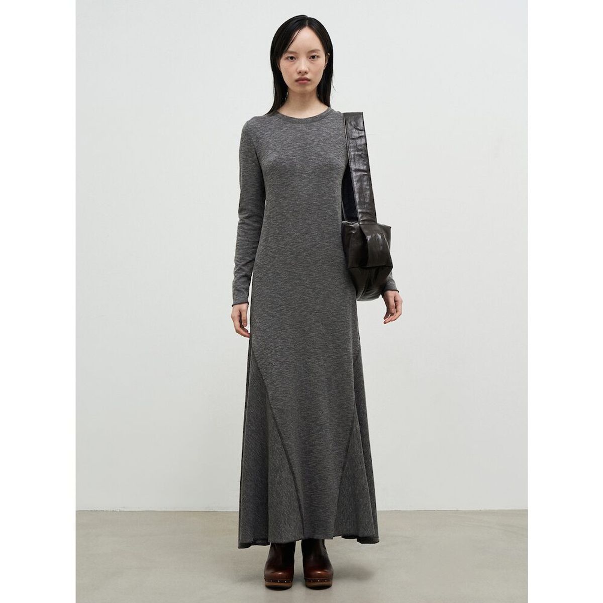 앙개(ANGGAE) Boxer Padded Bag  Brown