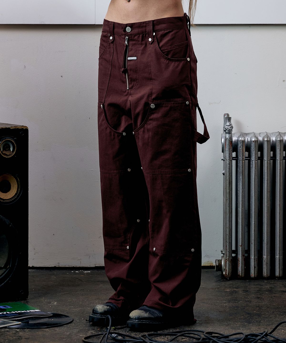 더바이닐하우스(THEVINYLHOUSE) OPEN DOUBLE KNEE PANTS BURGUNDY