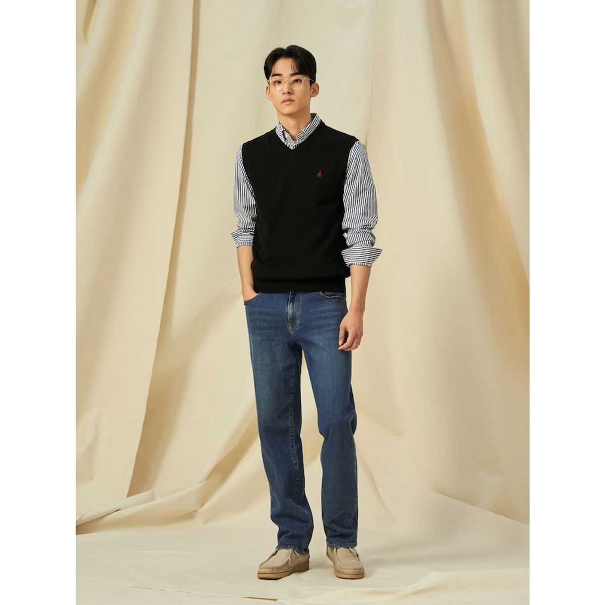 빈폴 멘(BEANPOLE MEN) [Essential] V넥 베스트  블랙 (BC5151E035)