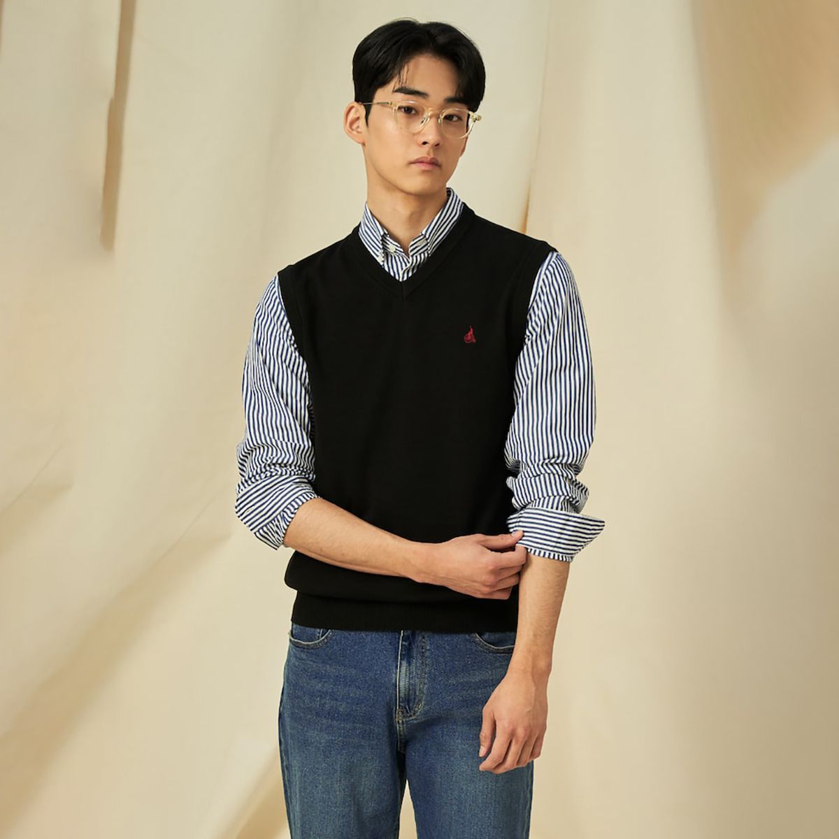 빈폴 멘(BEANPOLE MEN) [Essential] V넥 베스트  블랙 (BC5151E035)