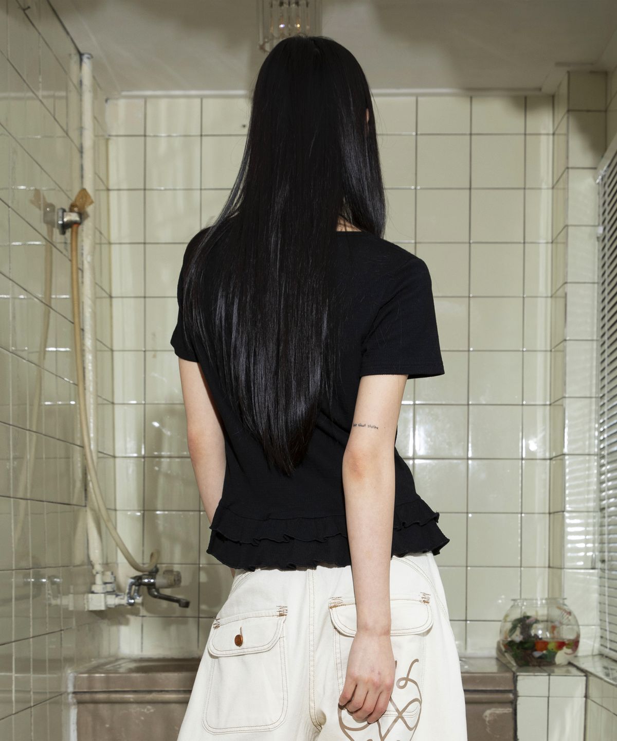 루나키후(RuNaKi'Hu') WXT047 프릴 레이어드 스퀘어넥 숏슬리브 (BLACK)