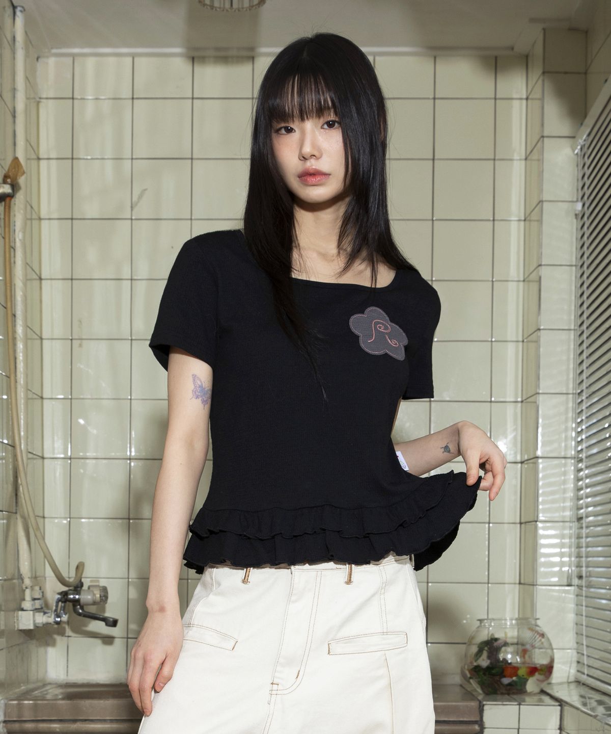 루나키후(RuNaKi'Hu') WXT047 프릴 레이어드 스퀘어넥 숏슬리브 (BLACK)