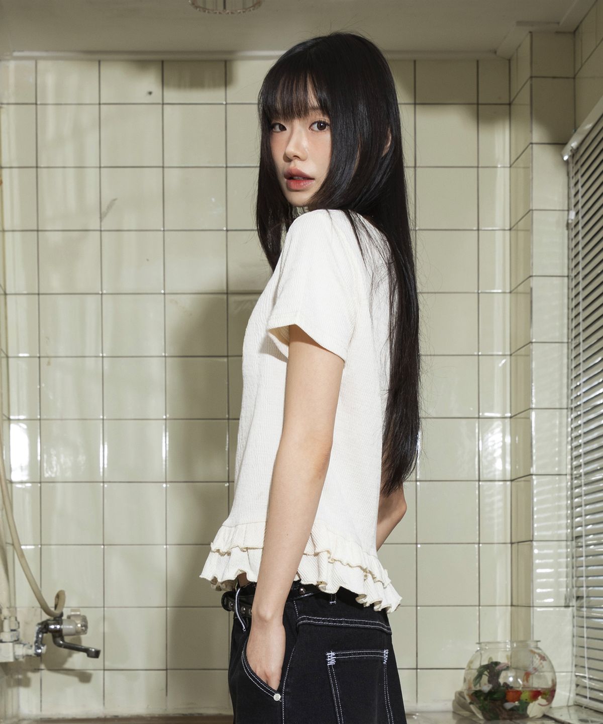 루나키후(RuNaKi'Hu') WXT047 프릴 레이어드 스퀘어넥 숏슬리브 (IVORY)