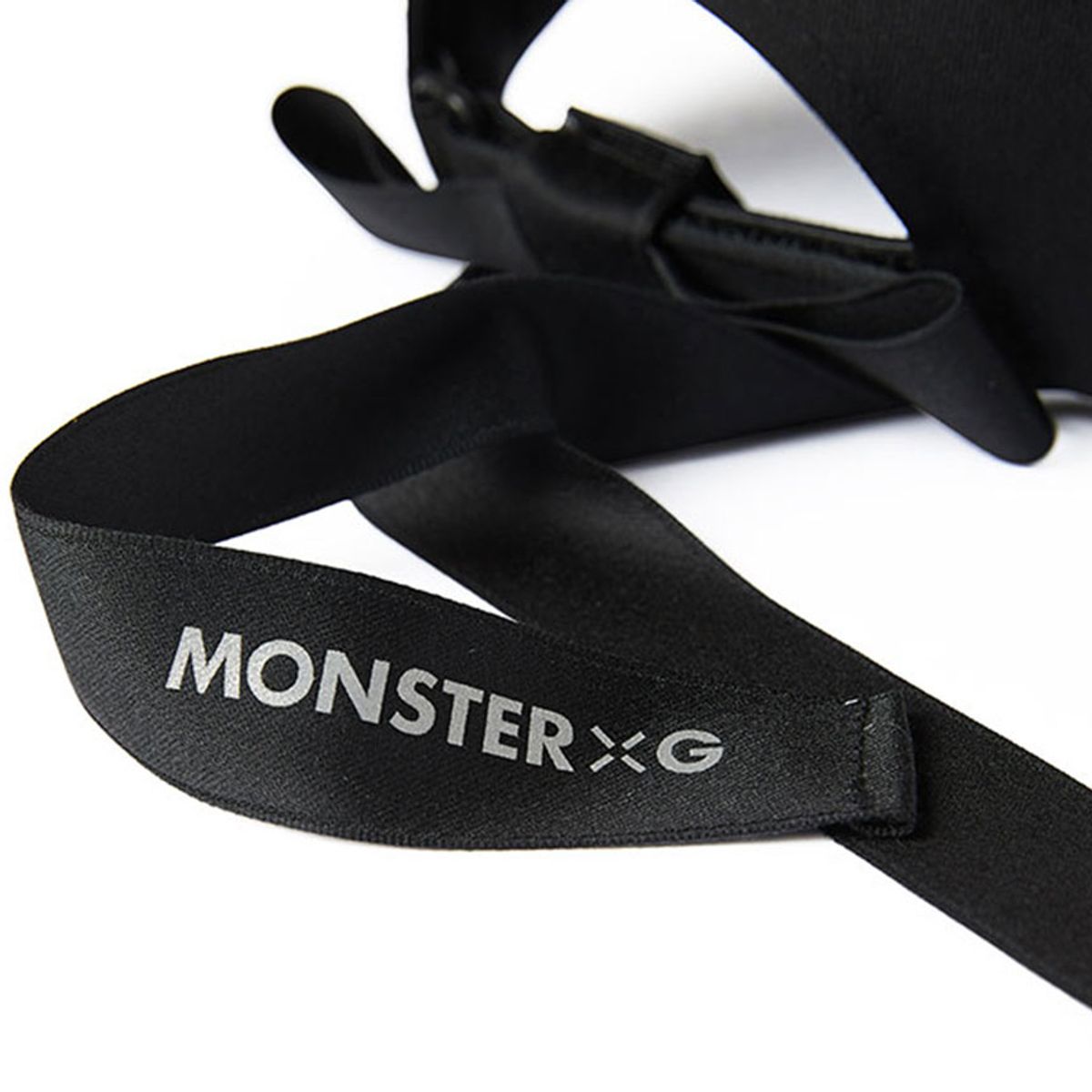 몬스터지(MONSTER G) 리본 와이드 볼캡 블랙 MC24RBB-188