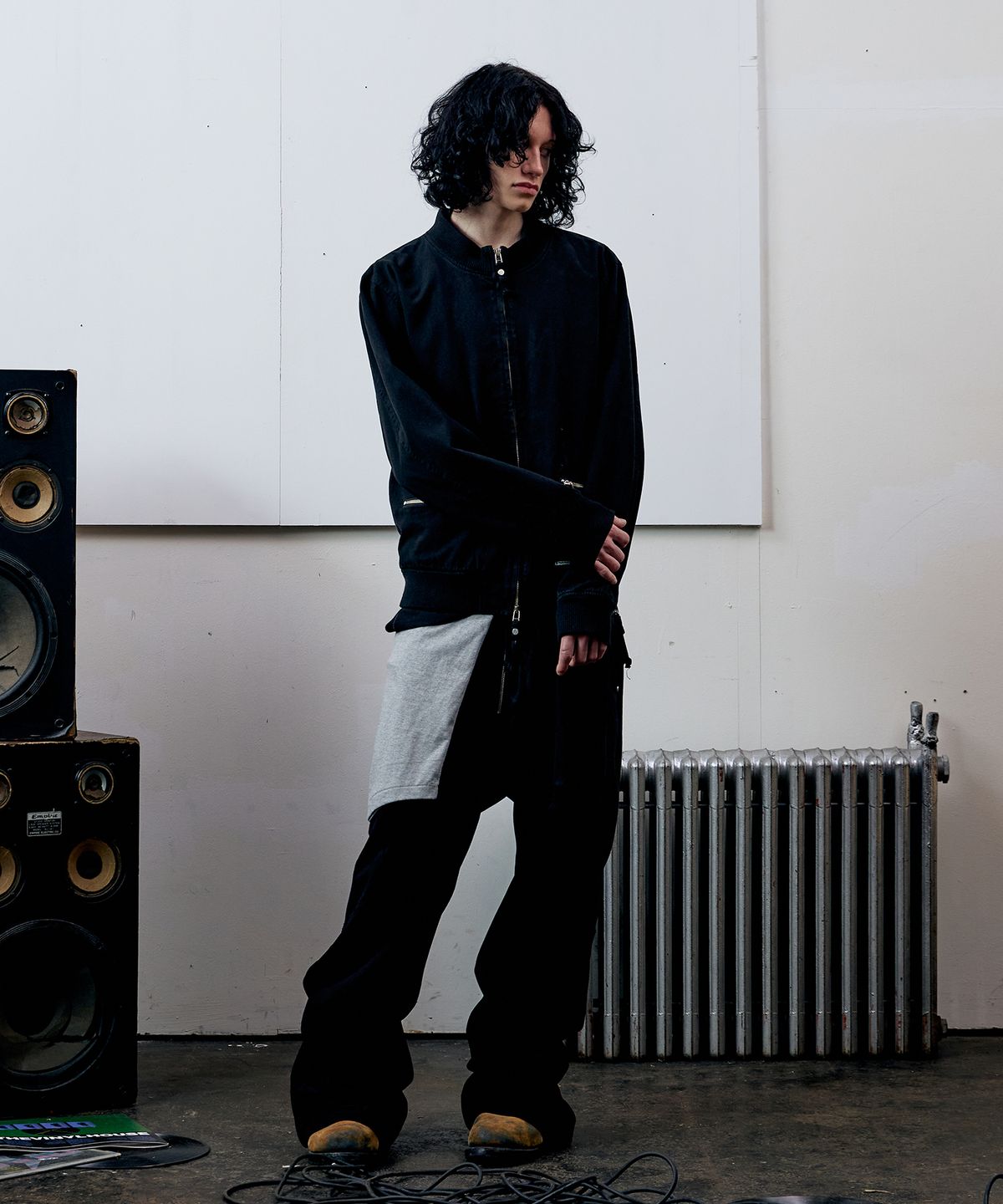 더바이닐하우스(THEVINYLHOUSE) DYED TANKER JACKET BLACK