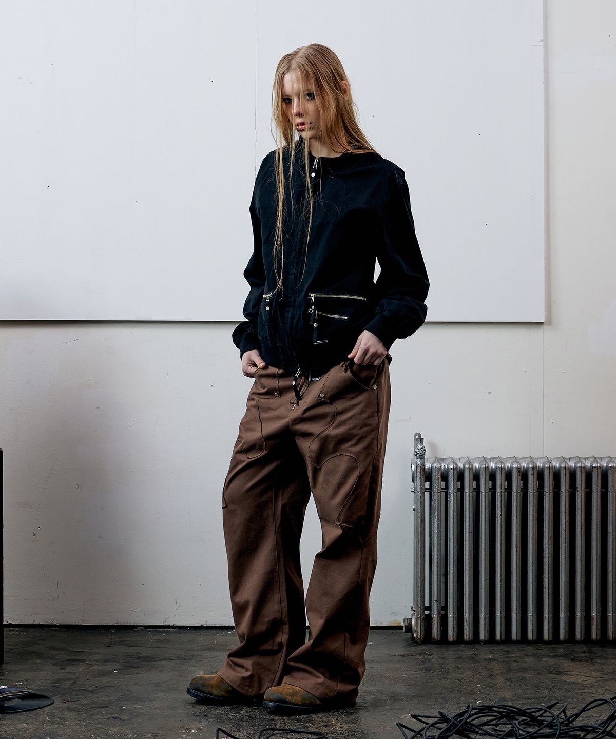 더바이닐하우스(THEVINYLHOUSE) DYED TANKER JACKET BLACK