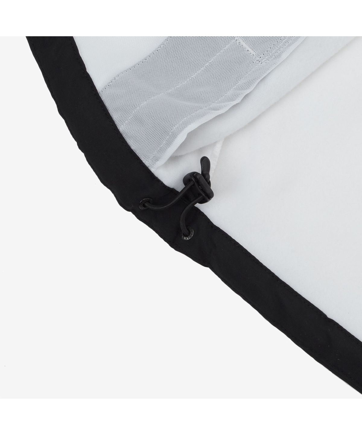 노스페이스(THE NORTH FACE) NV4FR02C 남성 로건 베스트 OFF_WHITE