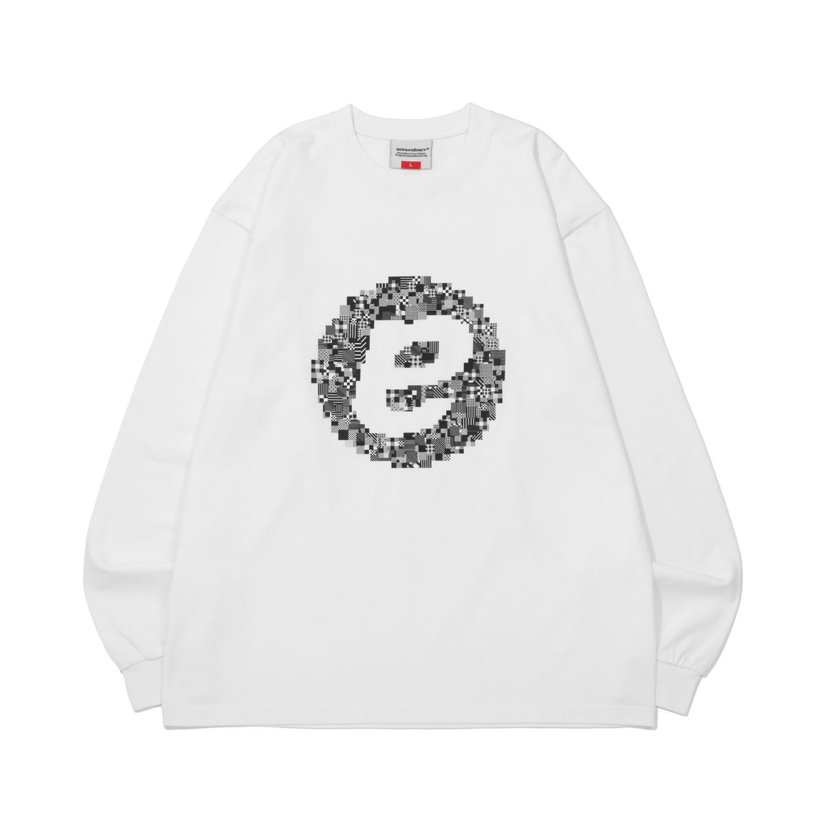 엑스트라오디너리(EXTRAORDINARY) PATCHWORK SYMBOL LONG SLEEVE OFF WHITE