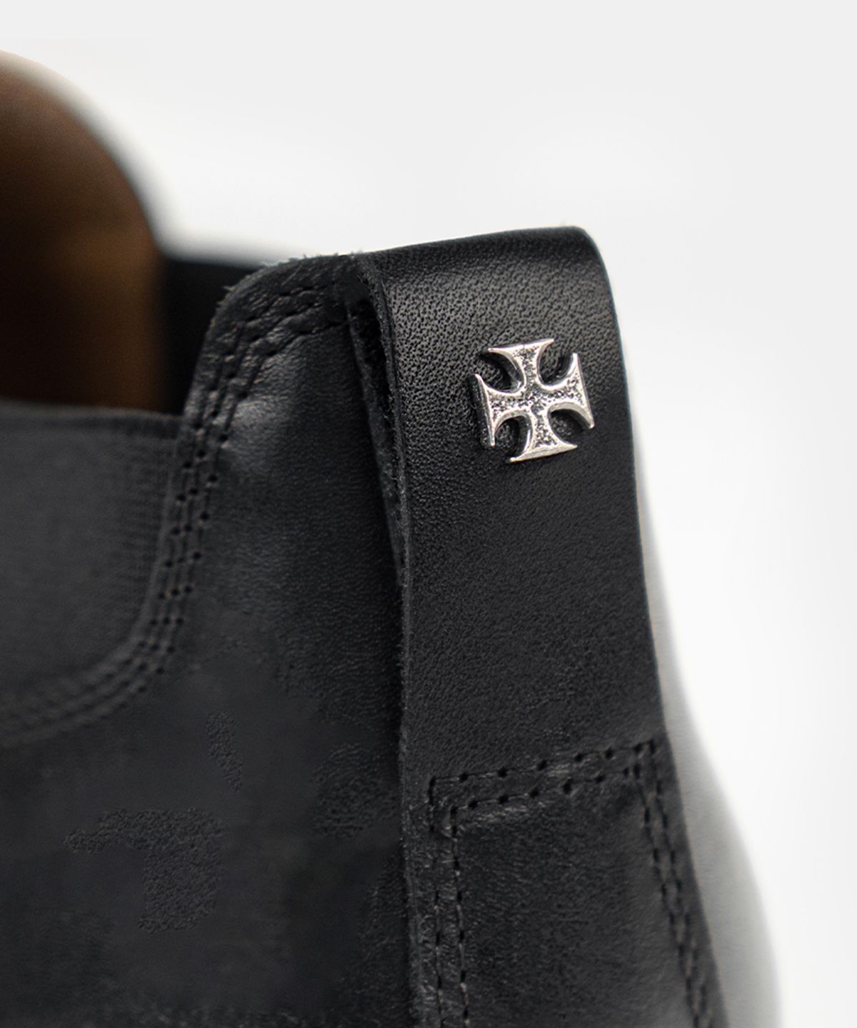 컬러콜라(COLOR COLLA) 70001 BKC CROSS ROMEO