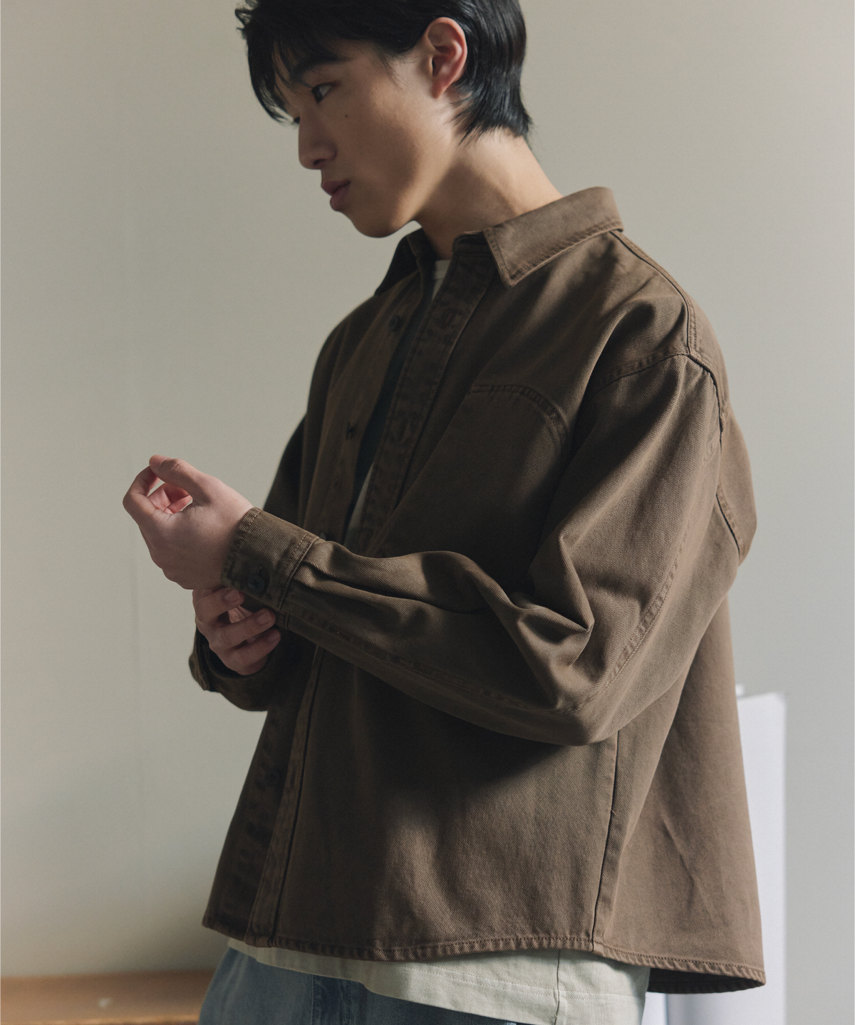 넌블랭크(NONBLANK) 다잉 데님 셔츠_BROWN