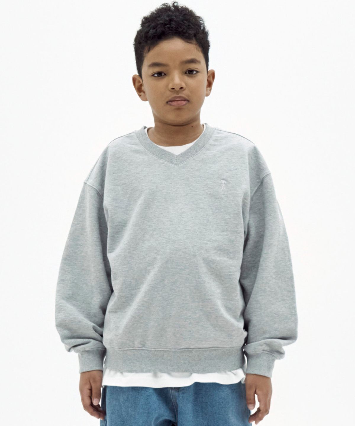 테이크이지 키즈(TAKEASY KIDS) 스몰라쿠 브이넥 오버맨투맨 (멜란지그레이)