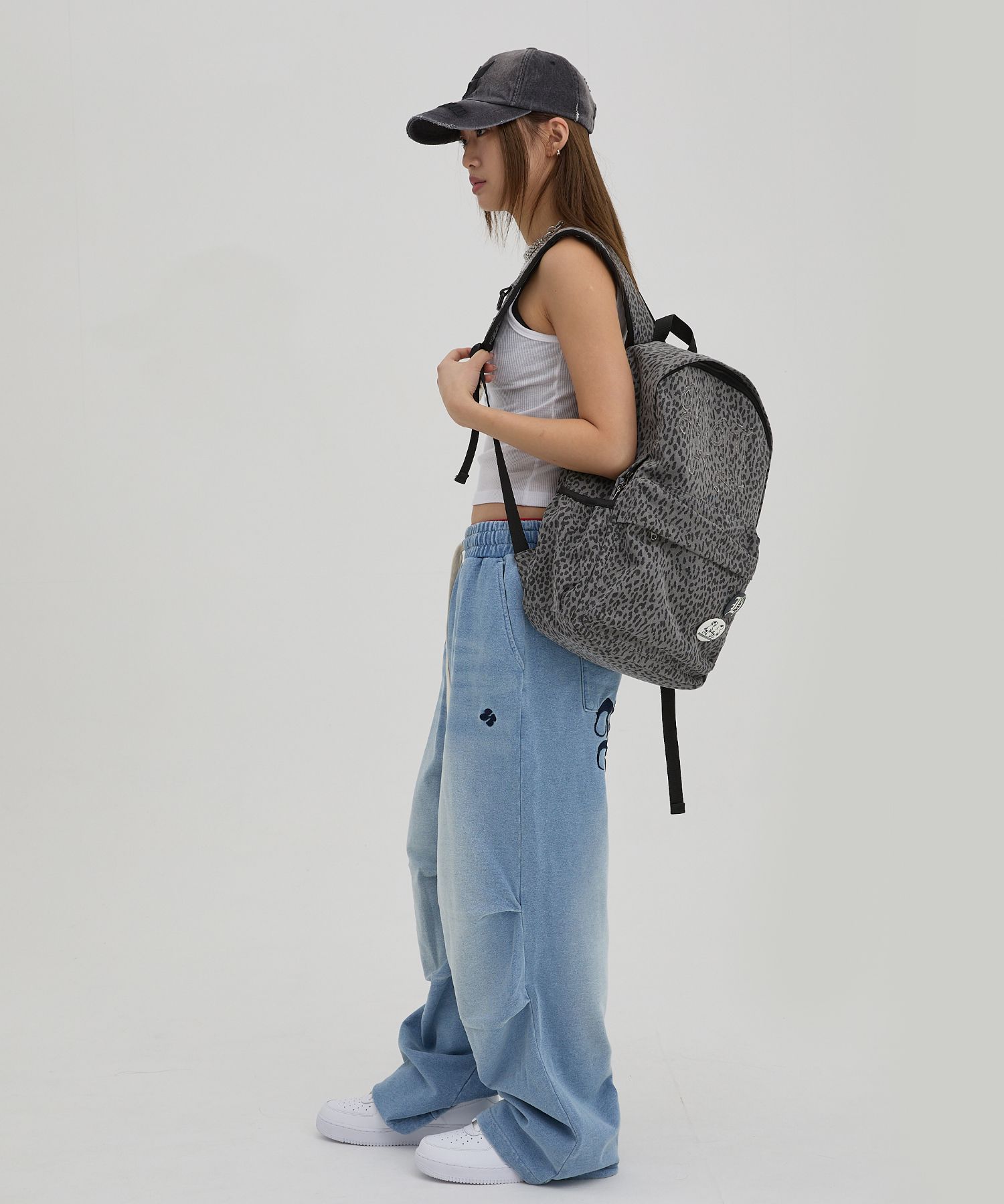 MUSINSA | HOODHOOD HD Logo Applique Backpack Leopard