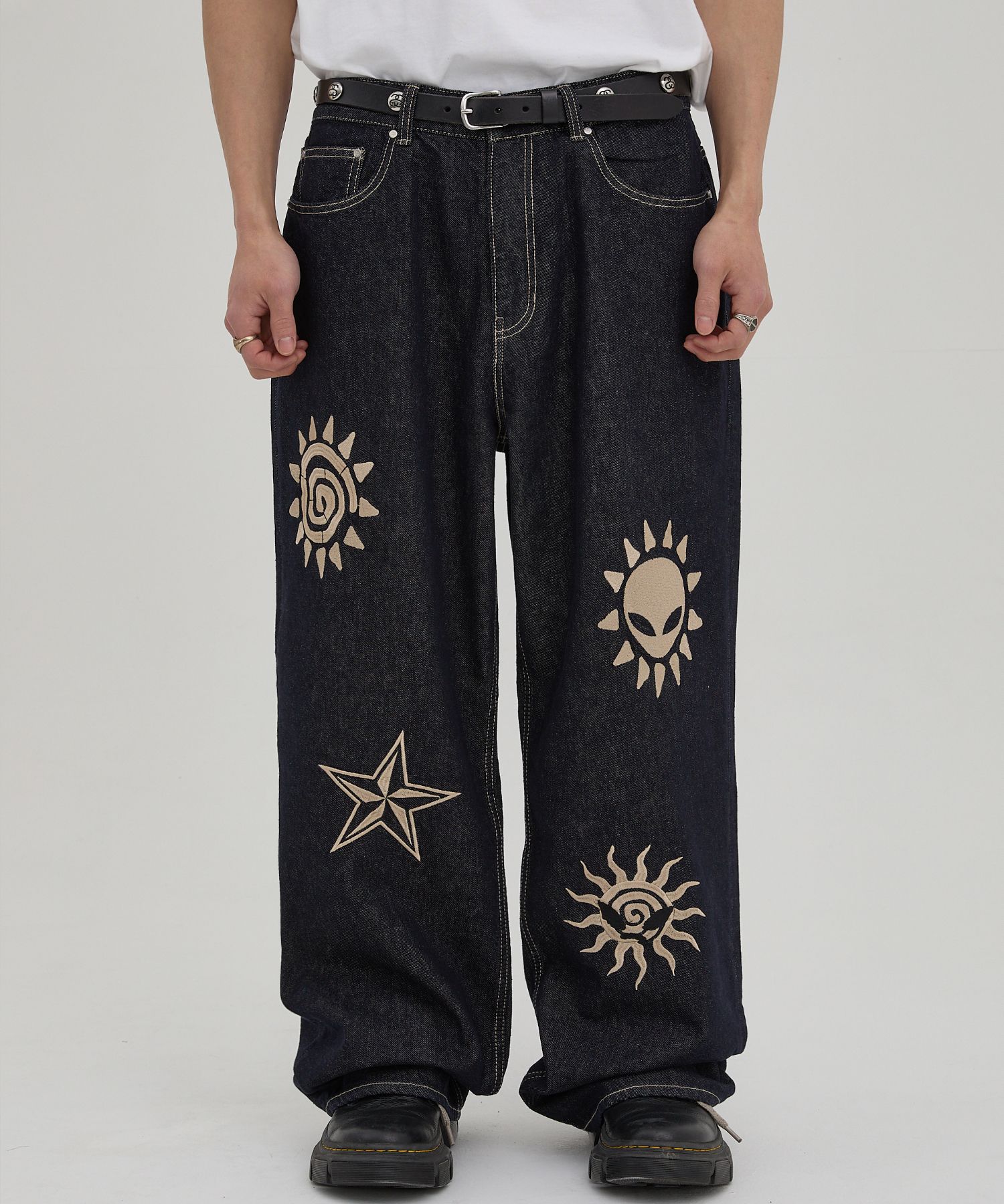 ●HOODHOOD● Western Alien Embroidered Denim Pants Light Blu MUSINSA | HOODHOOD HD Alien Multi-Embroidery Denim Pants