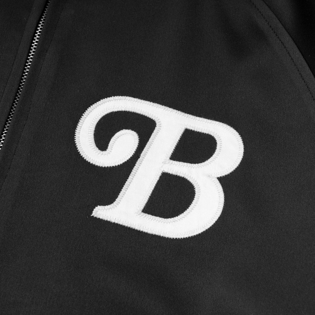 엑스트라오디너리(EXTRAORDINARY) B.S.C SOUVENIR SATIN JACKET BLACK