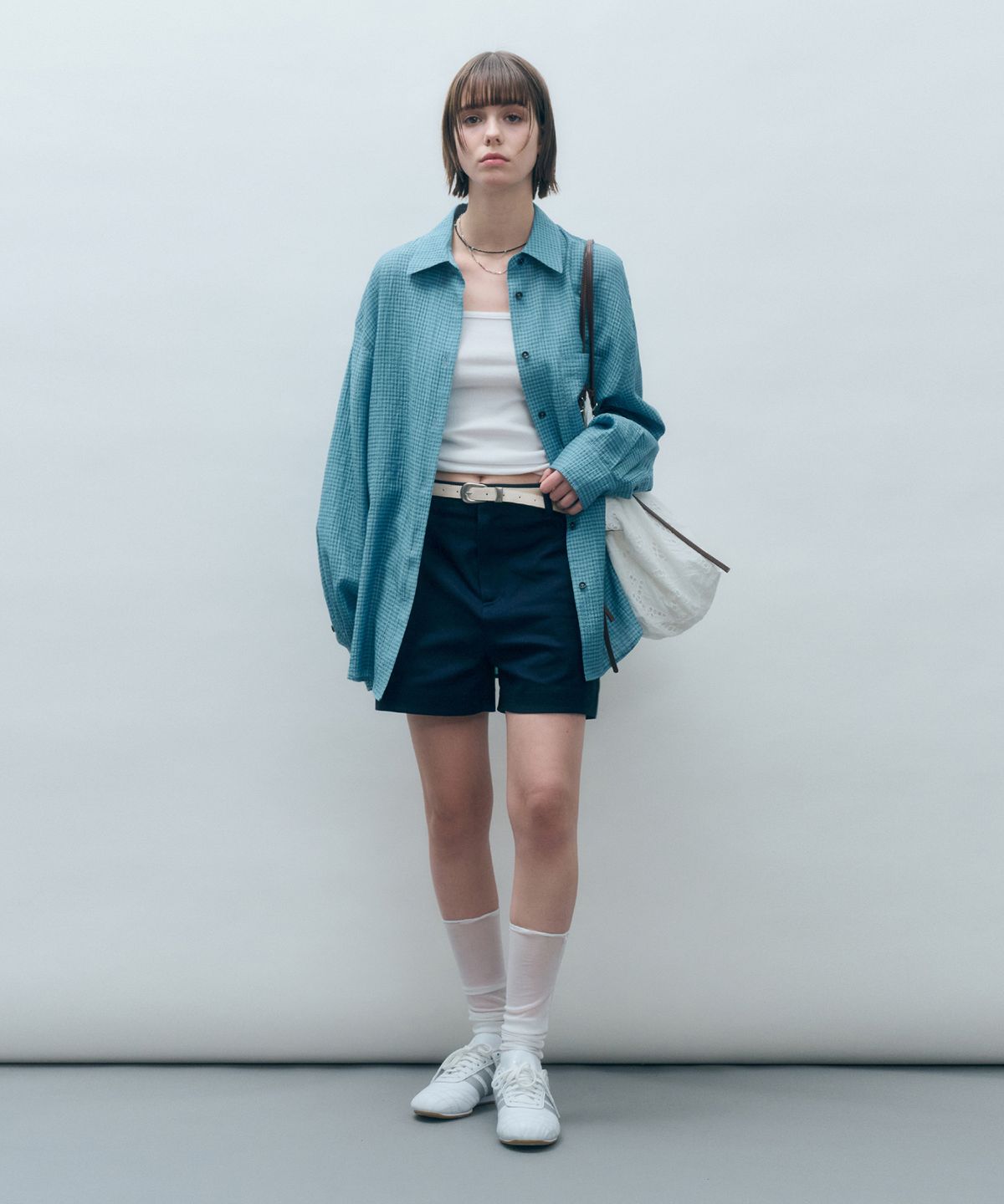 몽돌(MONGDOL) 체크 시어서커 오버핏 셔츠 블루 MDSH019CHECKBLUE