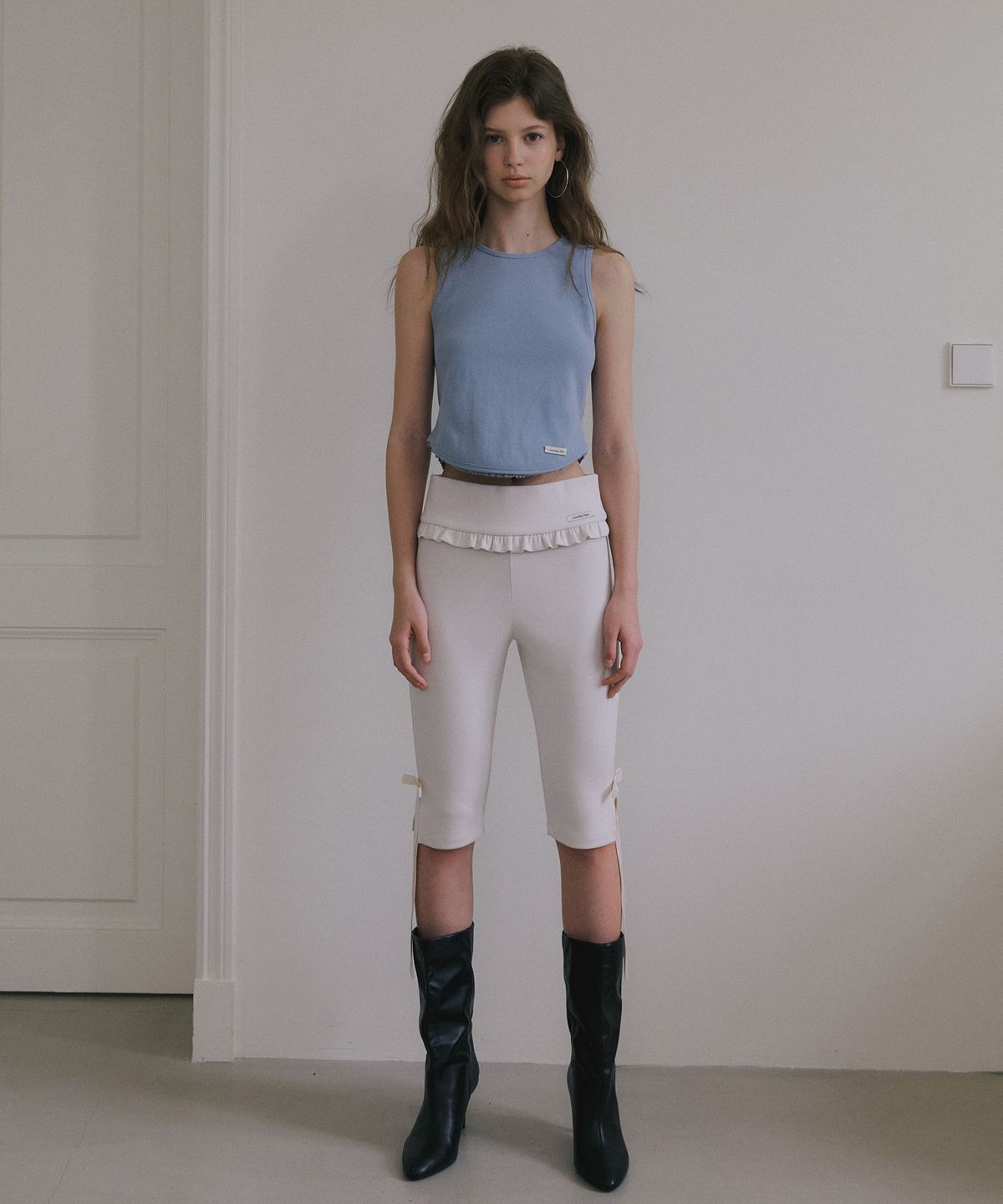 오버듀플레어(OVERDUEFLAIR) FRILL BIKER SHORTS_CREAM