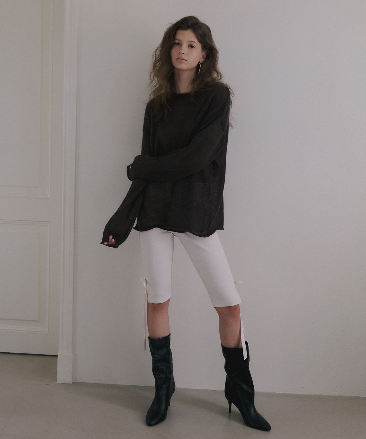 오버듀플레어(OVERDUEFLAIR) FRILL BIKER SHORTS_CREAM