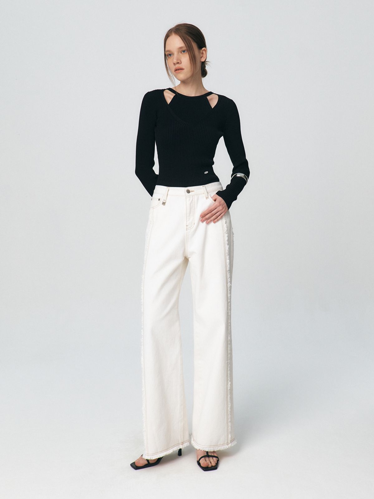 쿠메(KUMÉ) Halter Layering Tencel Sweater, Black
