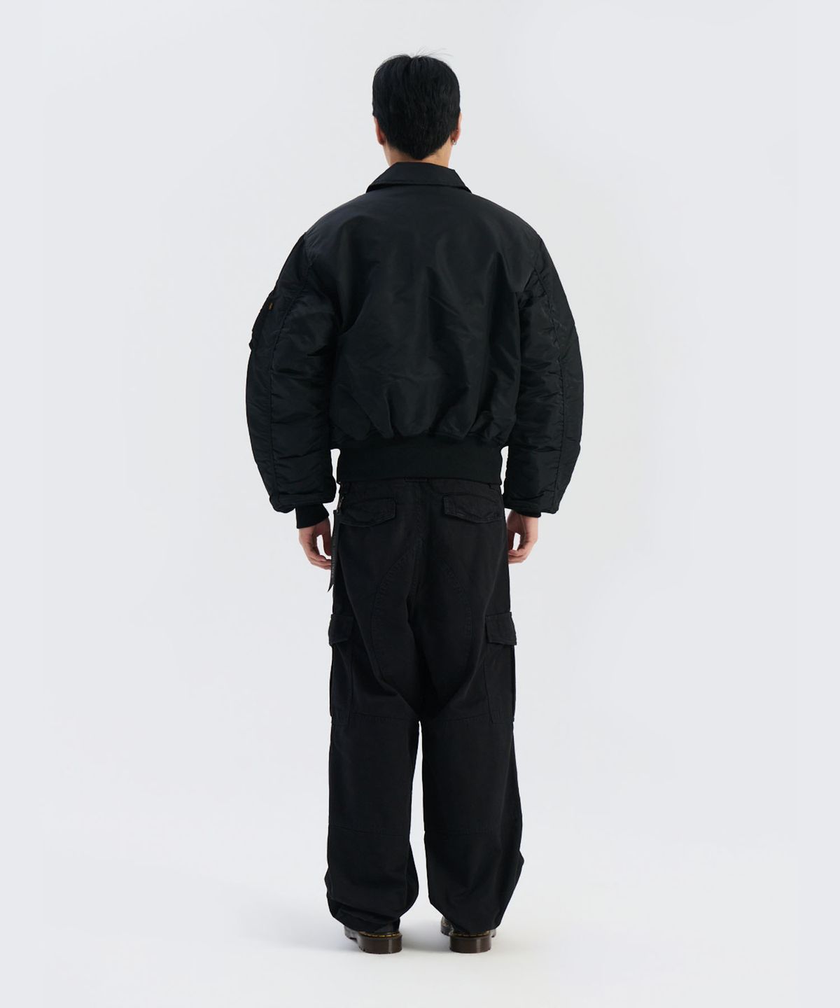 알파 인더스트리(ALPHA INDUSTRIES) CWU 45/P 플라이트 자켓 블랙