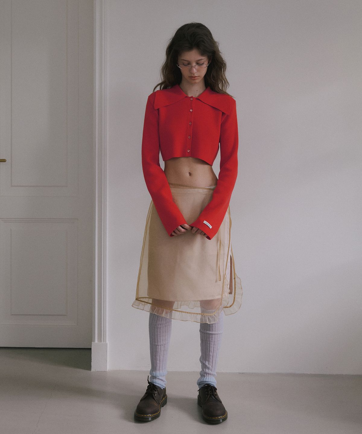 오버듀플레어(OVERDUEFLAIR) ANGORA COLLAR MICRO CROPPED CARDIGAN_RED
