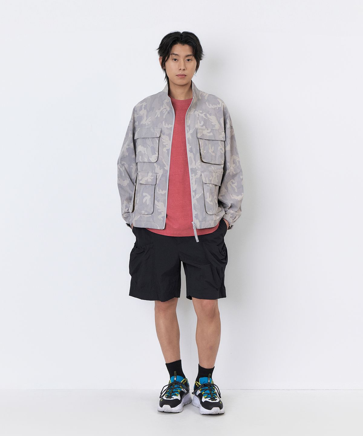 논타입(NONTYPE) CAMO LUGGAGE JUMPER (GREY)