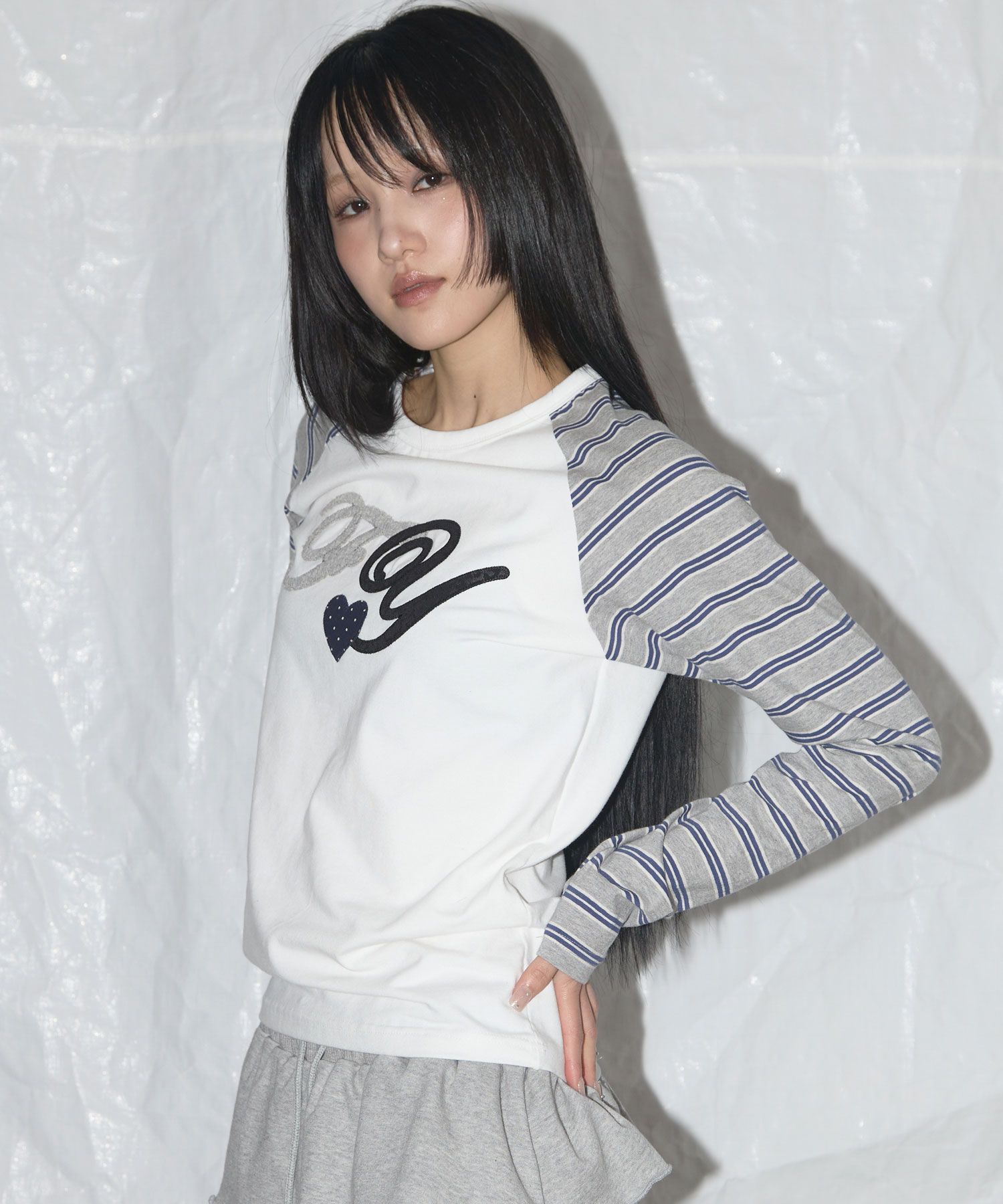 【Fancy club】FY PATCH STRIPE REGLAN TEE MUSINSA | FANCY CLUB FY Patch Stripe Raglan Tee (WHITE)_F25QB082