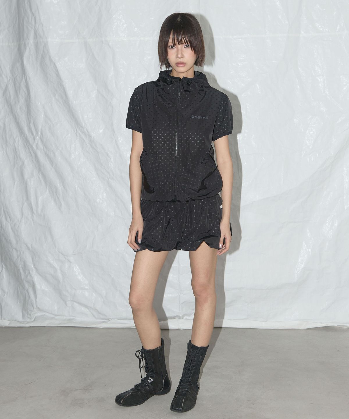 팬시클럽(FANCY CLUB) 도트 벌룬 미니 스커트 (BLACK)_F25QD895