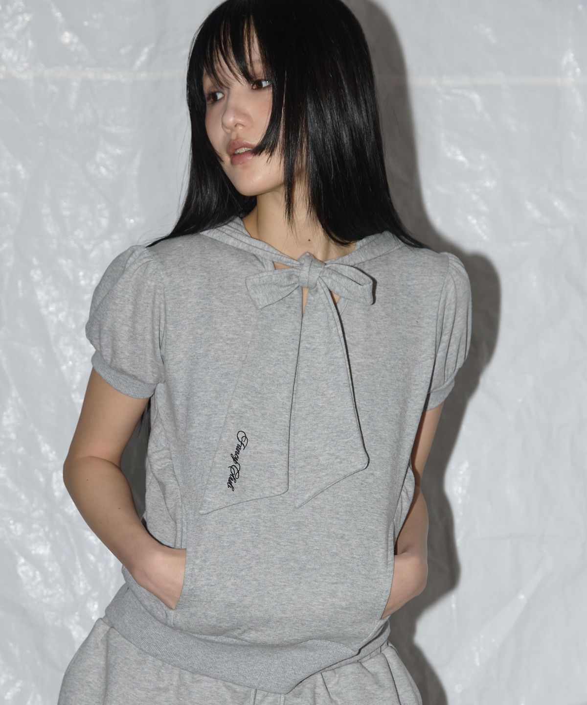 팬시클럽(FANCY CLUB) 퍼프 라운드 스카프 후디 (MELANGE GRAY)_F25QB081