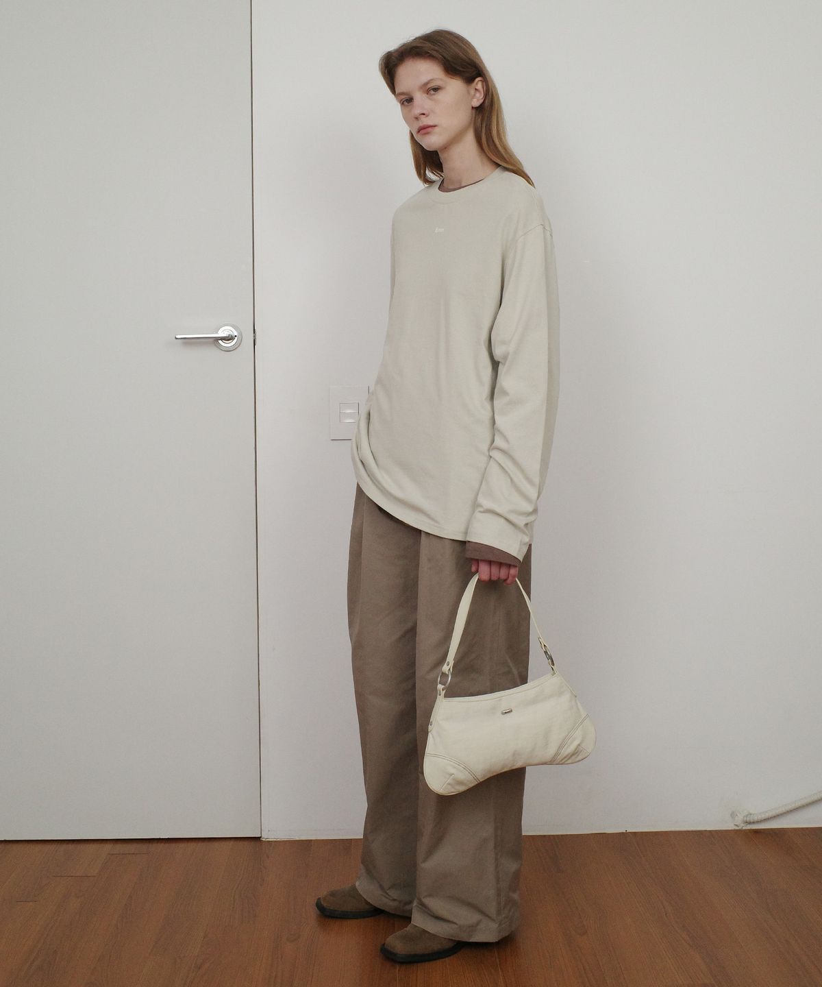 엔오르(EN OR) BASIC ENOR LONG SLEEVE T-SHIRT - BEIGE