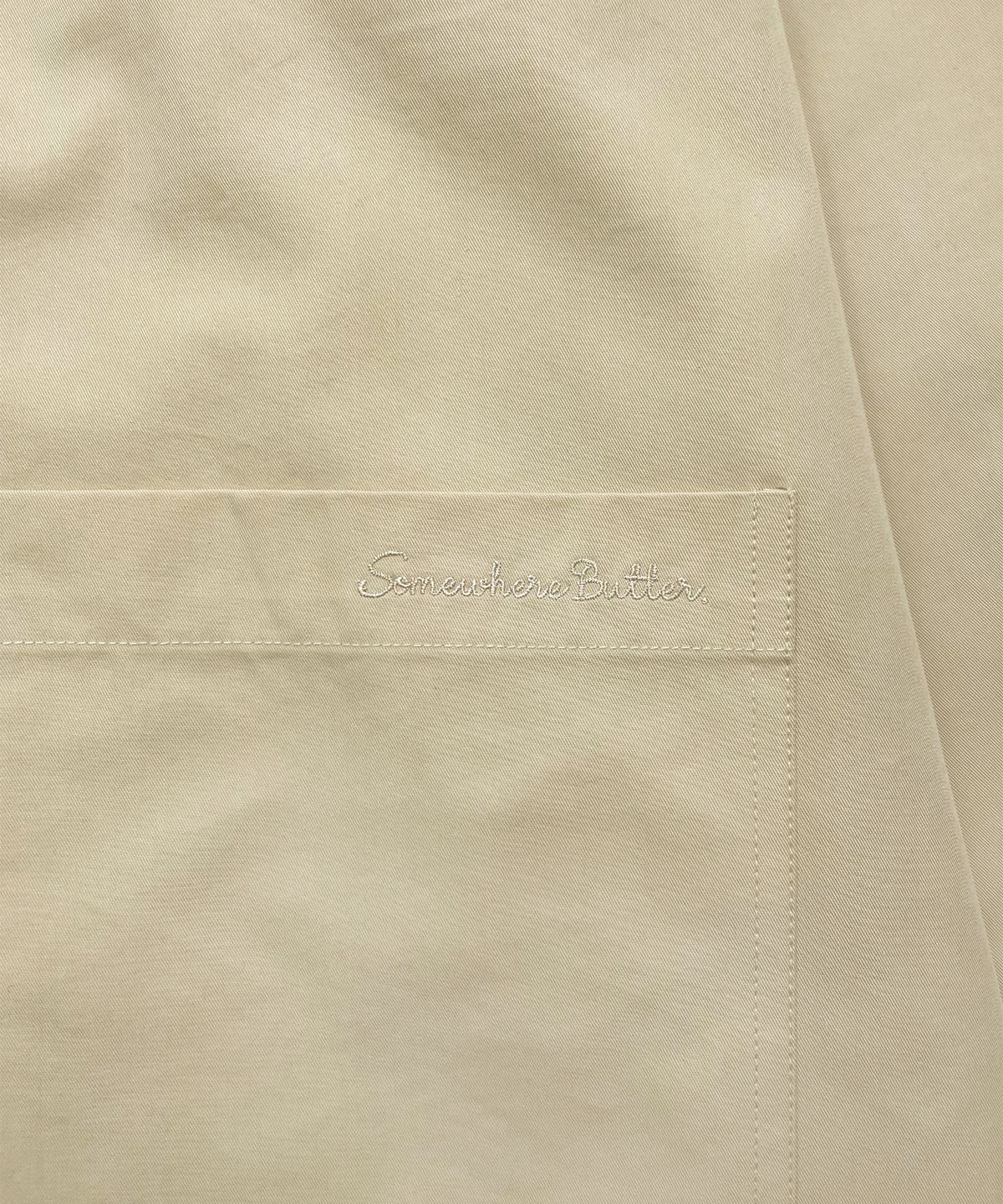 썸웨어버터(SOMEWHEREBUTTER) Breeze Half Trench Coat - Beige