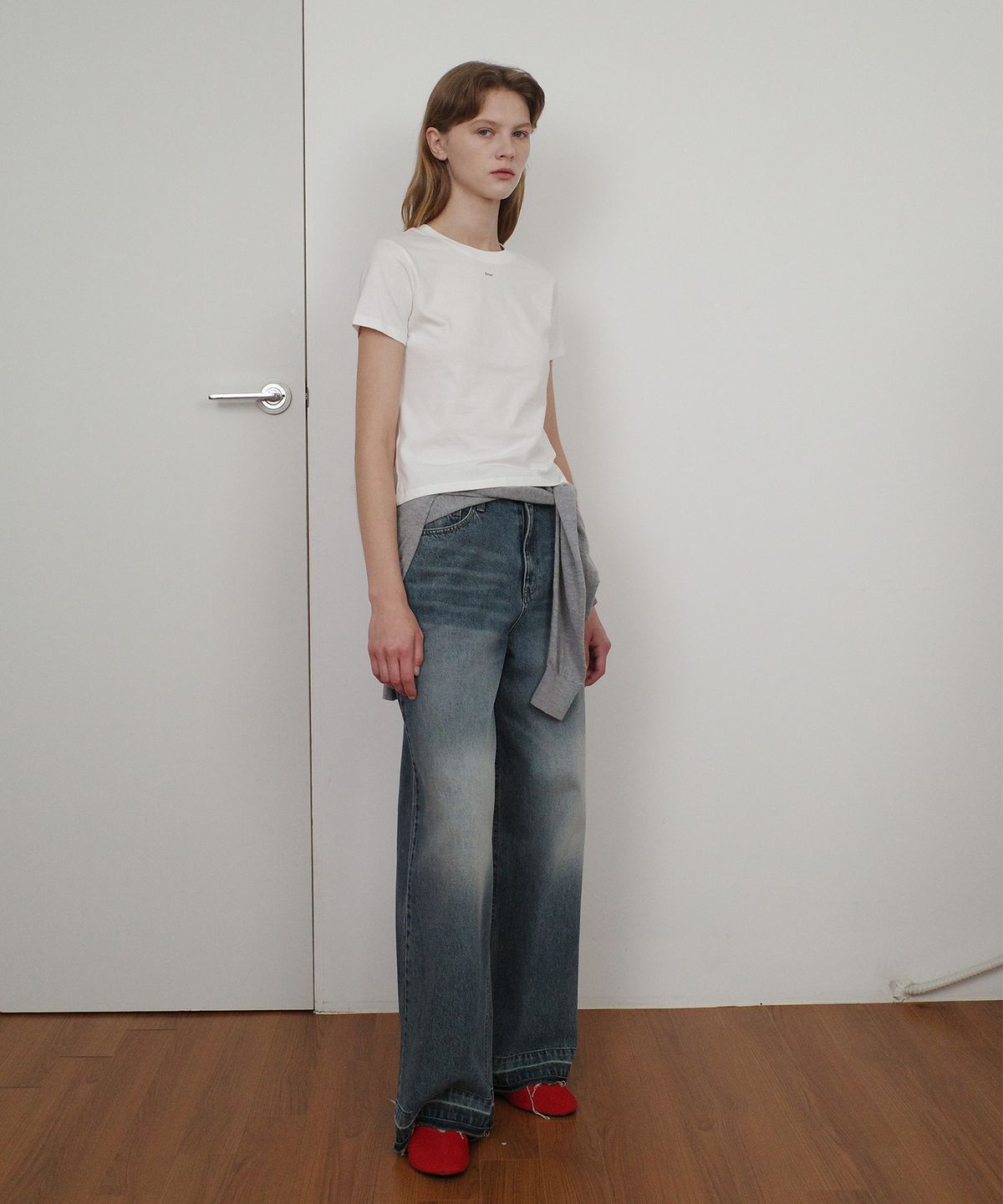 엔오르(EN OR) BASIC ENOR CROP T-SHIRT - WHITE