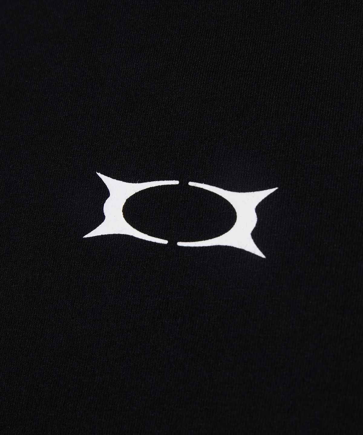 크리틱(CRITIC) OG WORMHOLE LOGO CROP T-SHIRTS BLACK