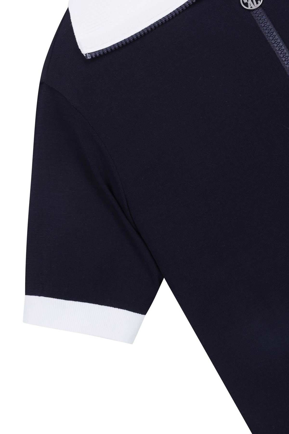왁(WAAC) Women Big Collar SS Half Zip Sweater_WWWAM25903NYD