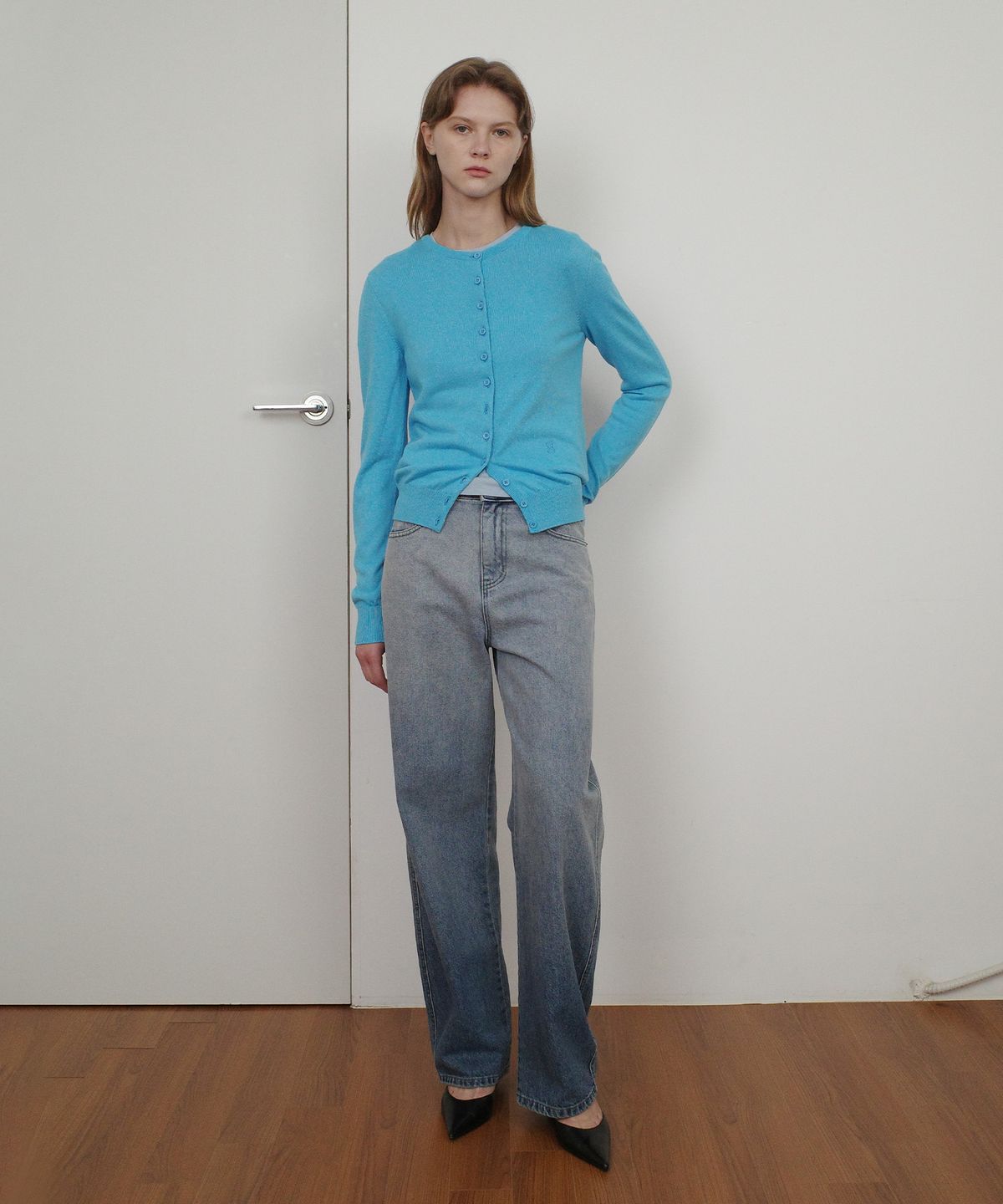 엔오르(EN OR) COTTON BASIC ROUND CARDIGAN - BLUE