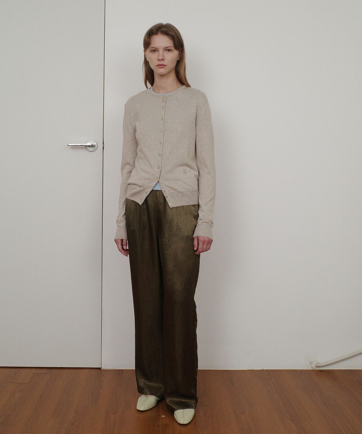 엔오르(EN OR) COTTON BASIC ROUND CARDIGAN - BEIGE