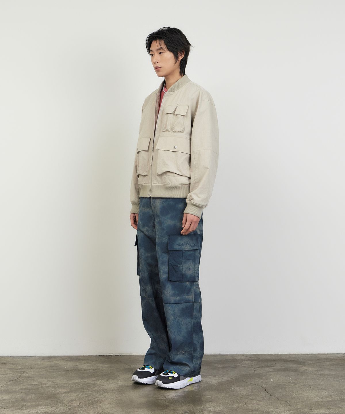 논타입(NONTYPE) MULTI POCKET MA-1 JUMPER (BEIGE)